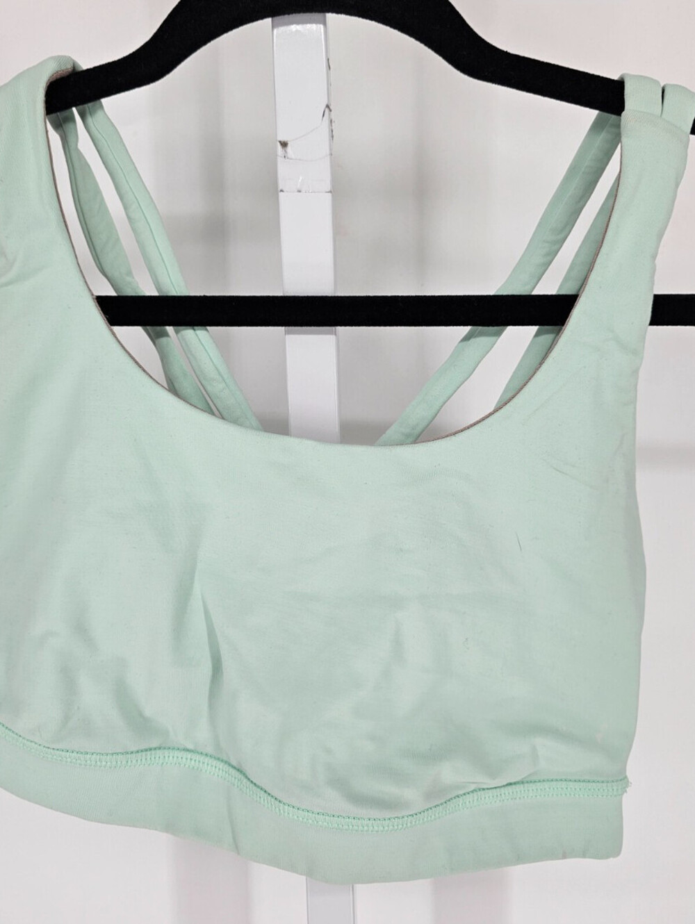Lululemon Energy Bra Luxtreme Size 6 B/C Cup Fresh Teal